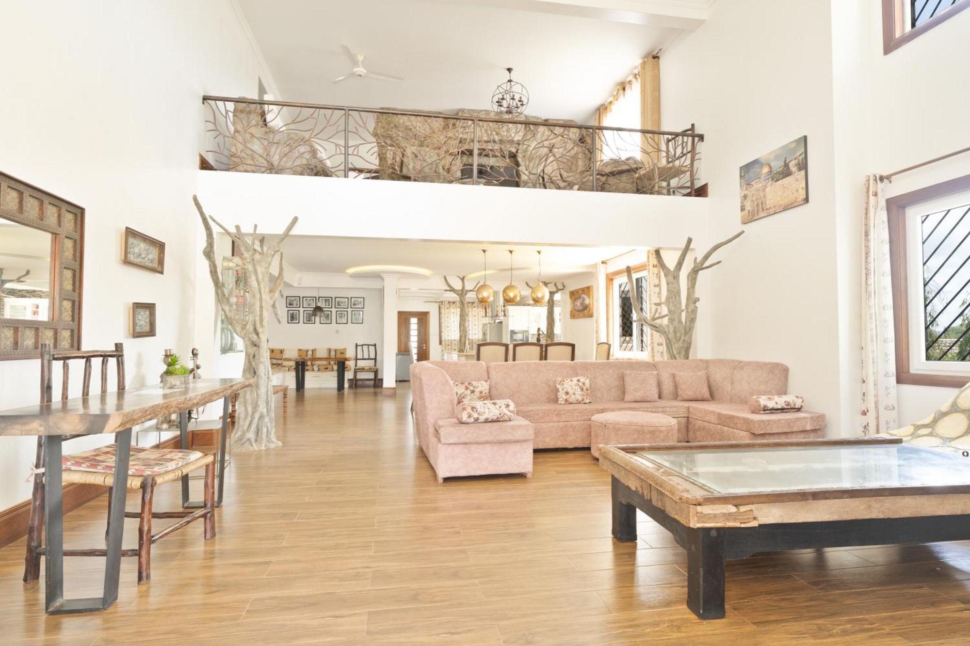 Queens Chateau Boutique Villa Diani Beach Exteriör bild